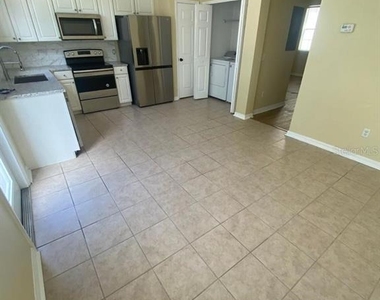 13018 Langstaff Drive - Photo Thumbnail 10