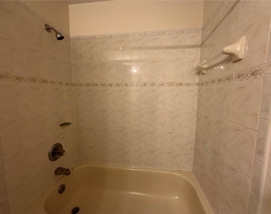701 Bluebill Place - Photo Thumbnail 13