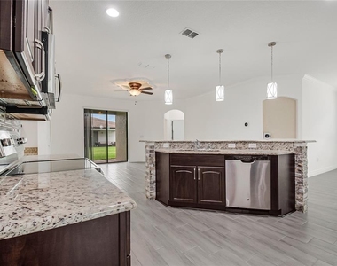 941 Rimini Drive - Photo Thumbnail 22