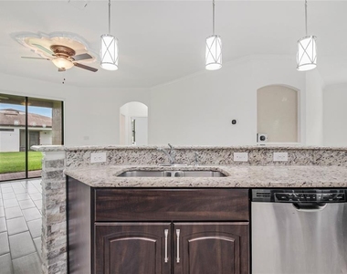 941 Rimini Drive - Photo Thumbnail 19