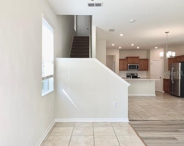 10160 Storey Grove Way - Photo Thumbnail 3