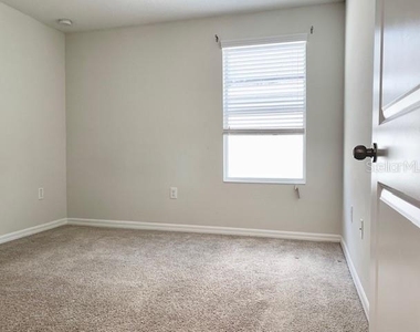 10160 Storey Grove Way - Photo Thumbnail 20