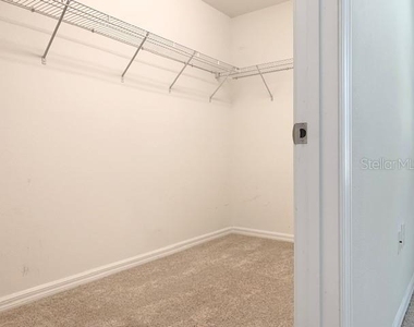 10160 Storey Grove Way - Photo Thumbnail 14