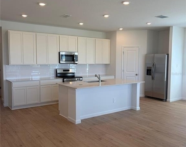 5525 Morant Bay Path - Photo Thumbnail 6