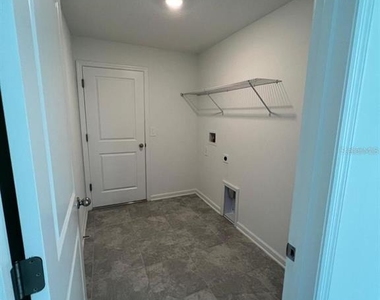 2051 Punch Bowl Avenue - Photo Thumbnail 12