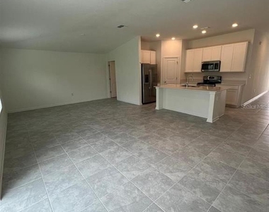 2051 Punch Bowl Avenue - Photo Thumbnail 4
