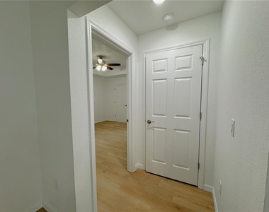 3875 E Forest Drive - Photo Thumbnail 17
