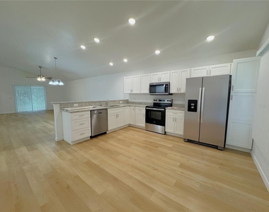 3893 E Forest Drive - Photo Thumbnail 2