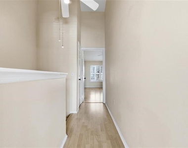 6998 Woodlake Drive - Photo Thumbnail 19