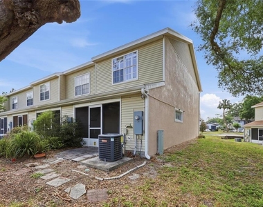 6998 Woodlake Drive - Photo Thumbnail 26