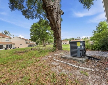 6998 Woodlake Drive - Photo Thumbnail 27