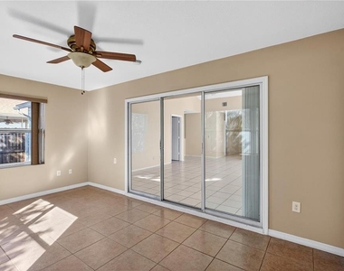 1049 Trowbridge Court - Photo Thumbnail 21