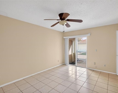 1049 Trowbridge Court - Photo Thumbnail 16