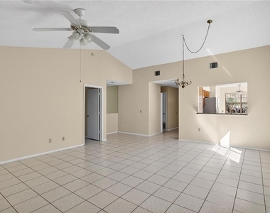 1049 Trowbridge Court - Photo Thumbnail 3