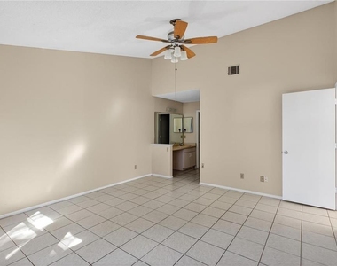 1049 Trowbridge Court - Photo Thumbnail 12