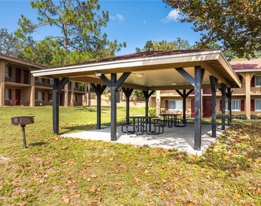 744 Spring West Road - Photo Thumbnail 3