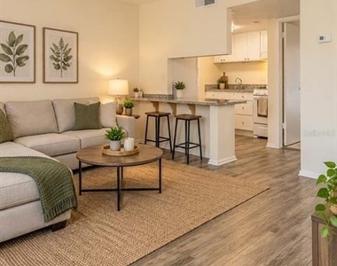 744 Spring West Road - Photo Thumbnail 4
