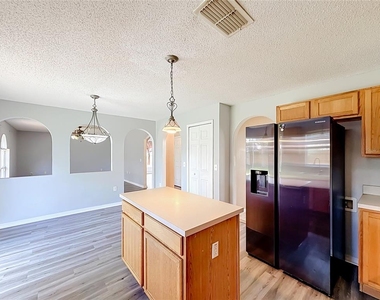 2032 Elmhurst Lane - Photo Thumbnail 20