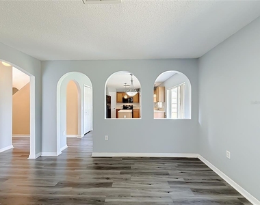 2032 Elmhurst Lane - Photo Thumbnail 24