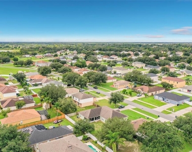 2032 Elmhurst Lane - Photo Thumbnail 57