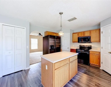 2032 Elmhurst Lane - Photo Thumbnail 15