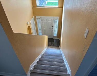 2032 Elmhurst Lane - Photo Thumbnail 34