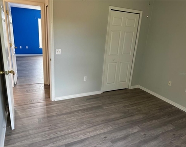 2032 Elmhurst Lane - Photo Thumbnail 46