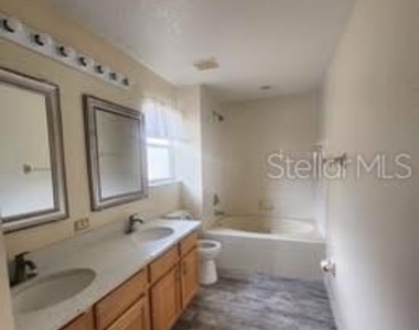 229 Southbridge Circle - Photo Thumbnail 15