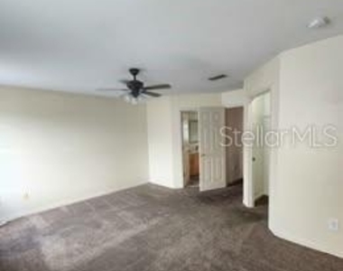 229 Southbridge Circle - Photo Thumbnail 11