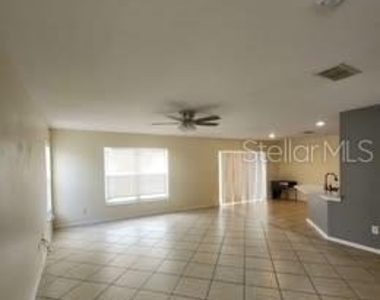 229 Southbridge Circle - Photo Thumbnail 6