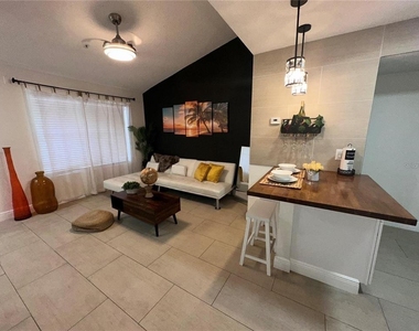 2216 Grand Cayman Court - Photo Thumbnail 10