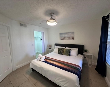 2216 Grand Cayman Court - Photo Thumbnail 16