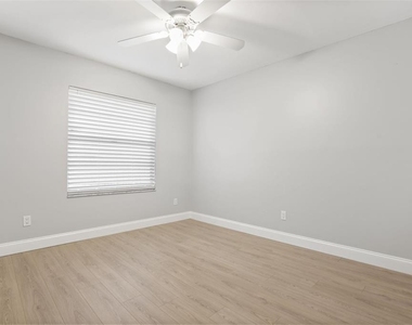 2644 Tandori Circle - Photo Thumbnail 17