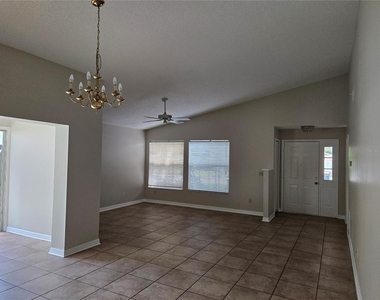 1666 Tremont Lane - Photo Thumbnail 1