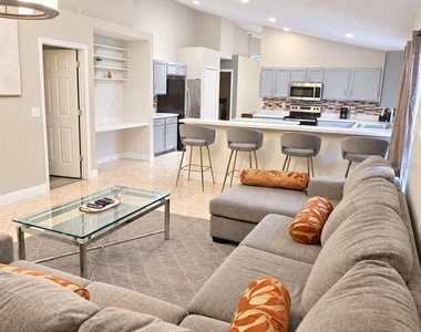 739 Delancey Drive - Photo Thumbnail 6
