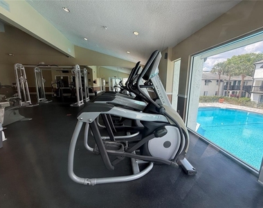4419 S Semoran Boulevard - Photo Thumbnail 19