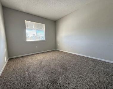 4419 S Semoran Boulevard - Photo Thumbnail 10