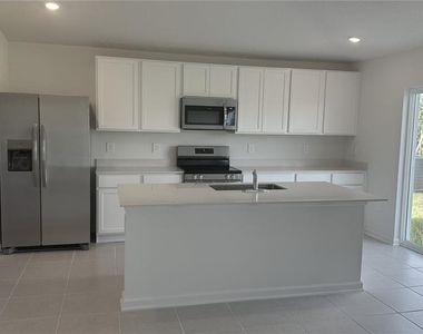 2514 Mckinley Drive - Photo Thumbnail 8