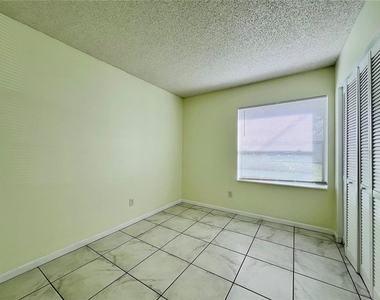 3778 Southpointe Drive - Photo Thumbnail 9