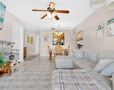 3930 Southpointe Drive - Photo Thumbnail 2