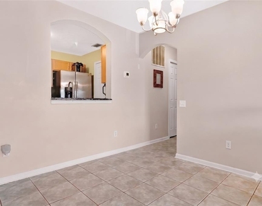 3930 Southpointe Drive - Photo Thumbnail 9