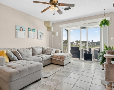 3930 Southpointe Drive - Photo Thumbnail 6