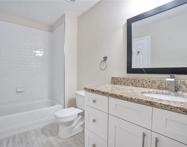 3960 Southpointe Drive - Photo Thumbnail 27