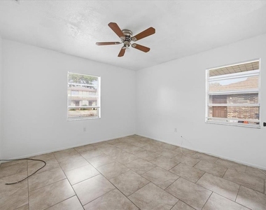 2218 Brandy Place - Photo Thumbnail 13