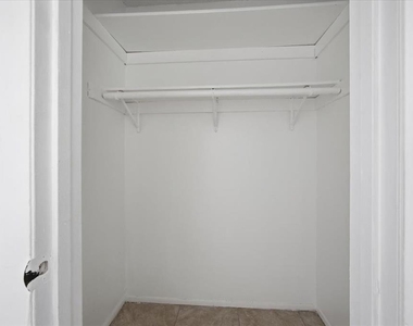 2218 Brandy Place - Photo Thumbnail 14