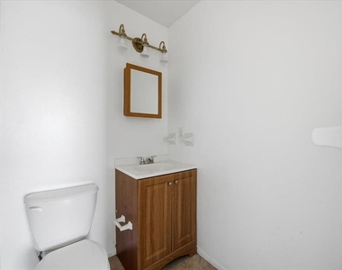 2218 Brandy Place - Photo Thumbnail 9