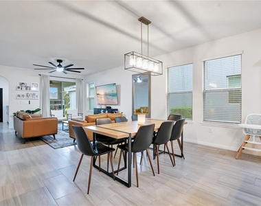 15926 Moonlight Bay Street - Photo Thumbnail 9