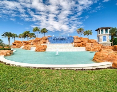 15926 Moonlight Bay Street - Photo Thumbnail 2