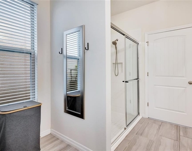 15926 Moonlight Bay Street - Photo Thumbnail 18