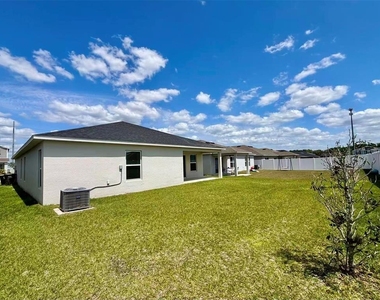 1028 Mattie Pointe Way - Photo Thumbnail 40